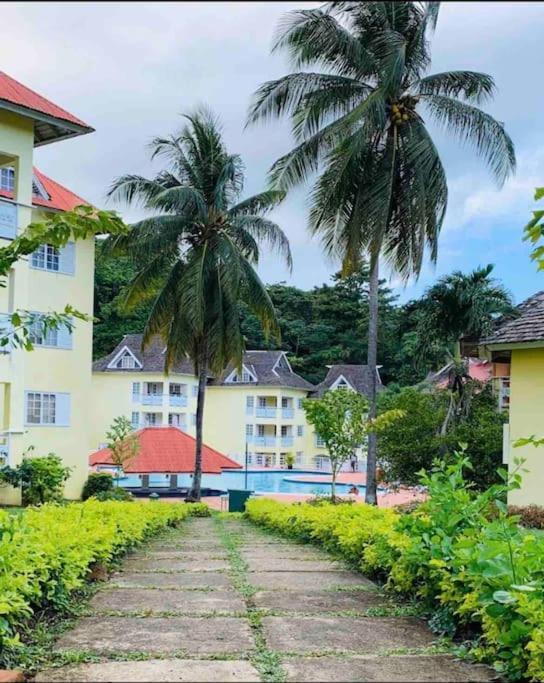 Lulu Bell Mystic Ridge @73 Apartment. Ocho Rios Exteriér fotografie